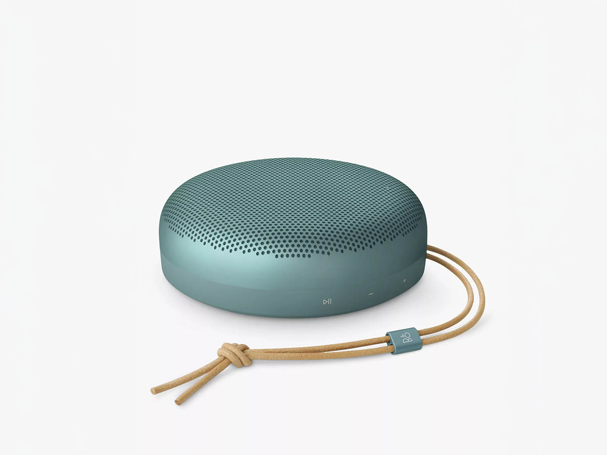 Bang and Olufsen Beosound A1 luxury portable speaker gift in the UK