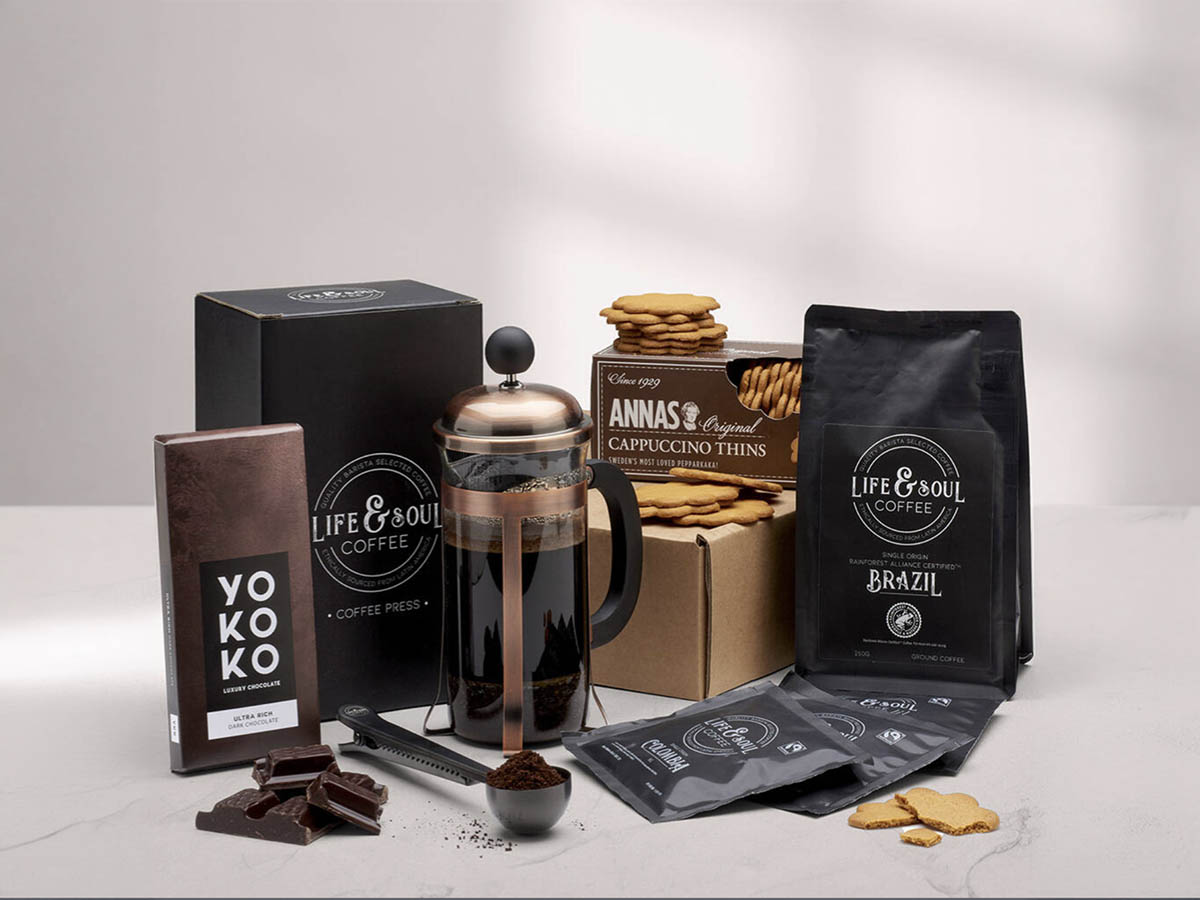 Coffee lovers luxury cafetiere treat box gift for coffee lovers in the UK