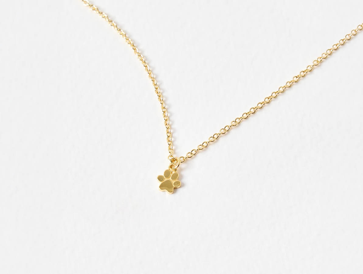 Oliver Bonas paw print necklace gift for dog lovers in the UK