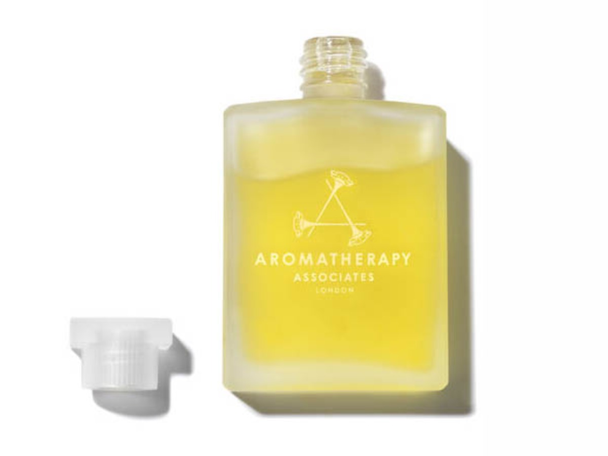 Aromatherapy Associates Revive Morning Bath and Shower Oil gift for friends in the UK