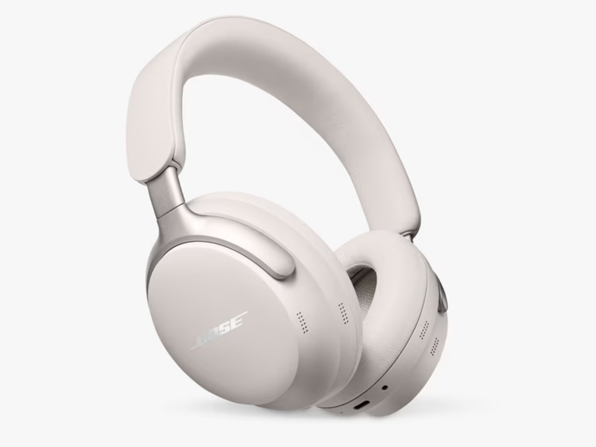 Bose QuietComfort Ultra headphones Father’s Day gift for dads in the UK
