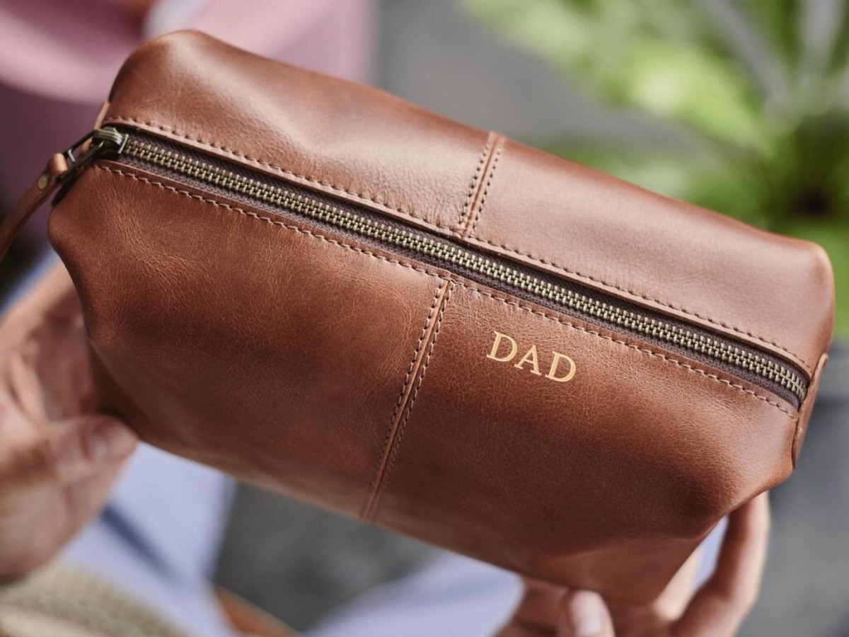 Personalised leather wash bag luxury Father’s Day gift for dads in the UK