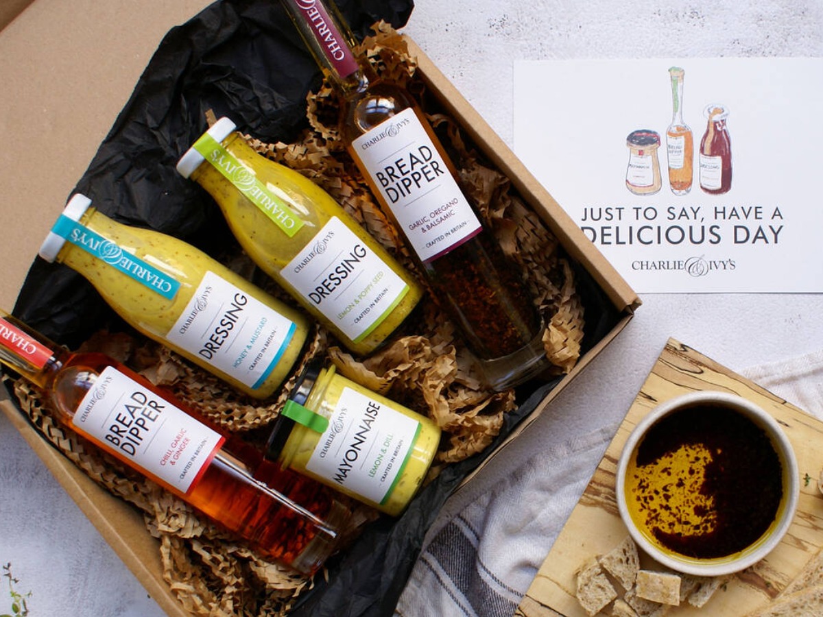 Food lovers birthday treat gift box for friends in the UK