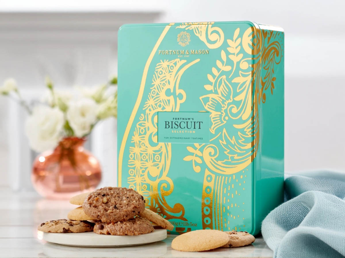 Fortnum and Mason Piccadilly Biscuit Selection gift for friends in the UK
