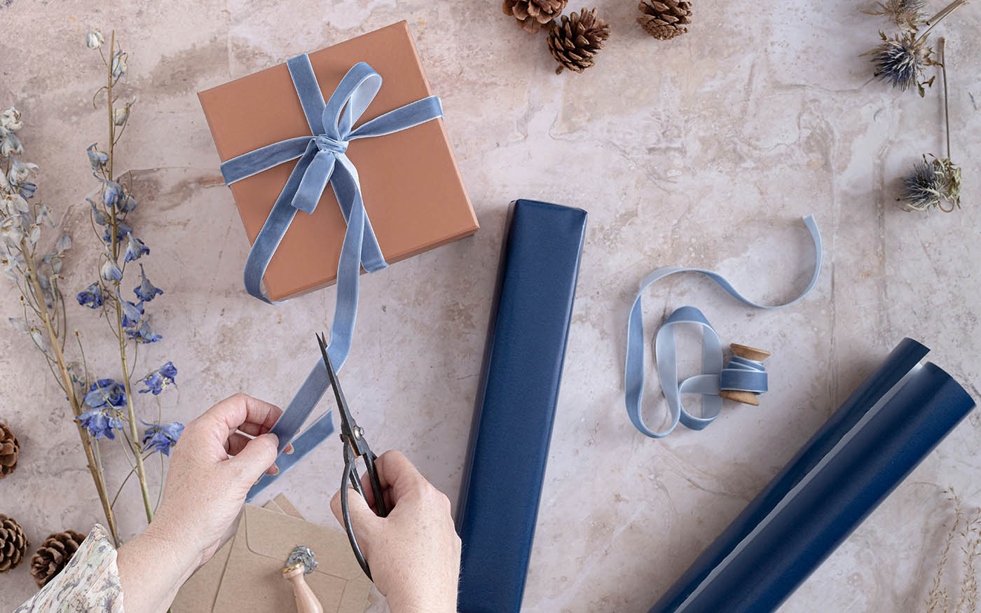 Gifts under £40 in the UK including board games, useful tech, home gifts, stationery, gardening gifts and thoughtful little luxuries