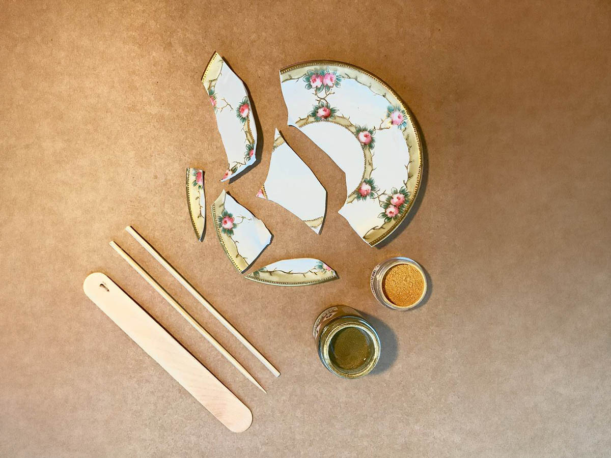 Kintsugi Creative Workshop For Two gift for couples in the UK