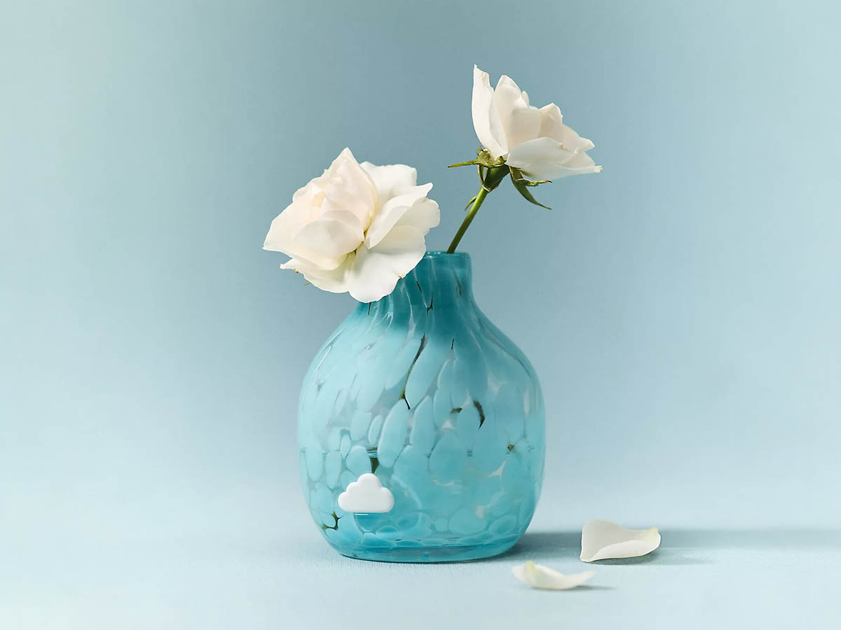 Anthropologie Sky Icon Confetti Glass Vase gift under £30 in the UK