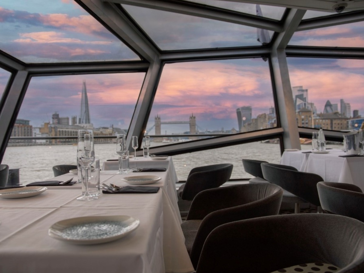 Thames dinner cruise with prosecco for two luxury Father’s Day gift in the UK