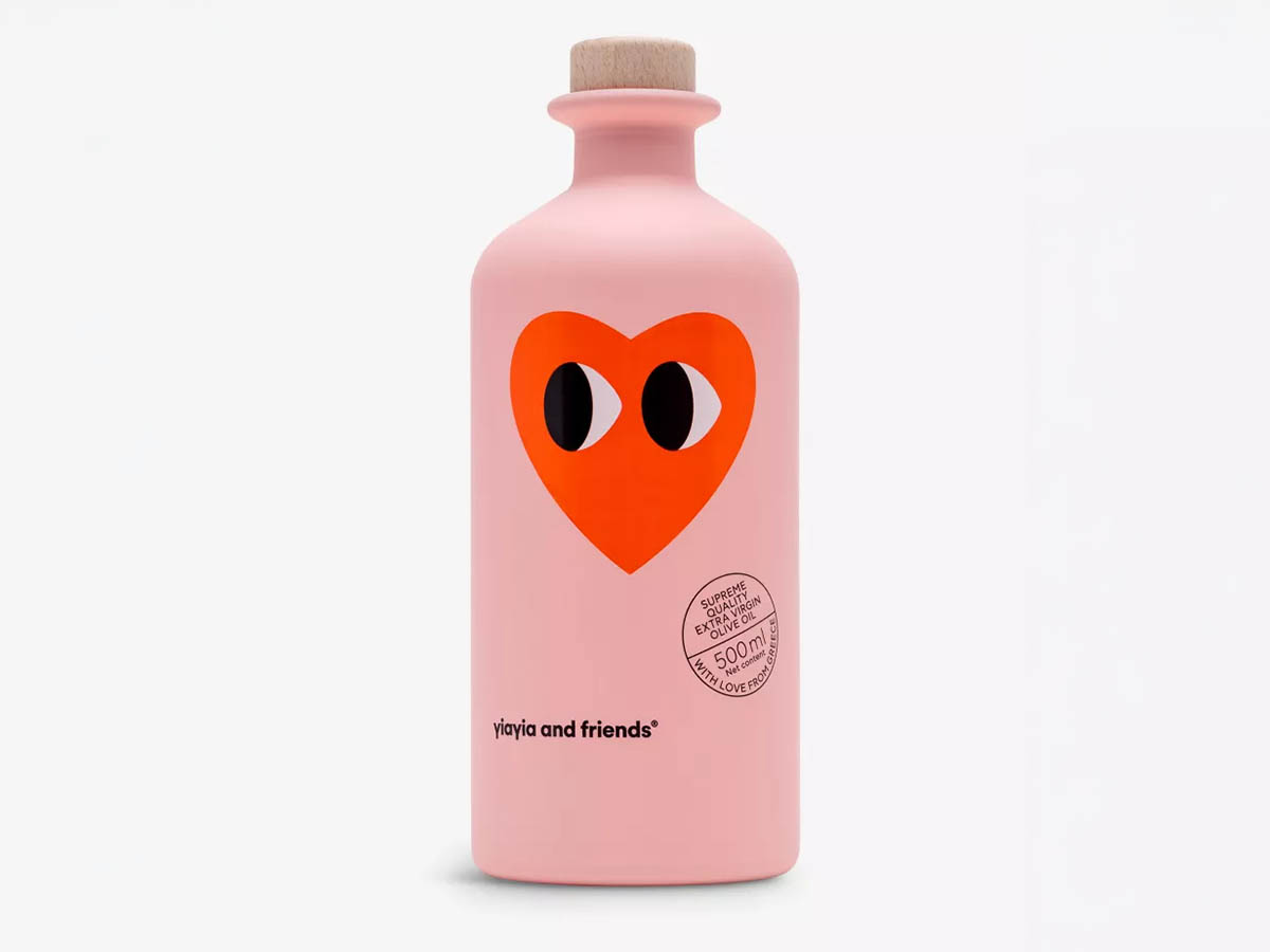 Yiayia and Friends extra virgin olive oil 500ml gift for friends in the UK premium Greek olive oil gift