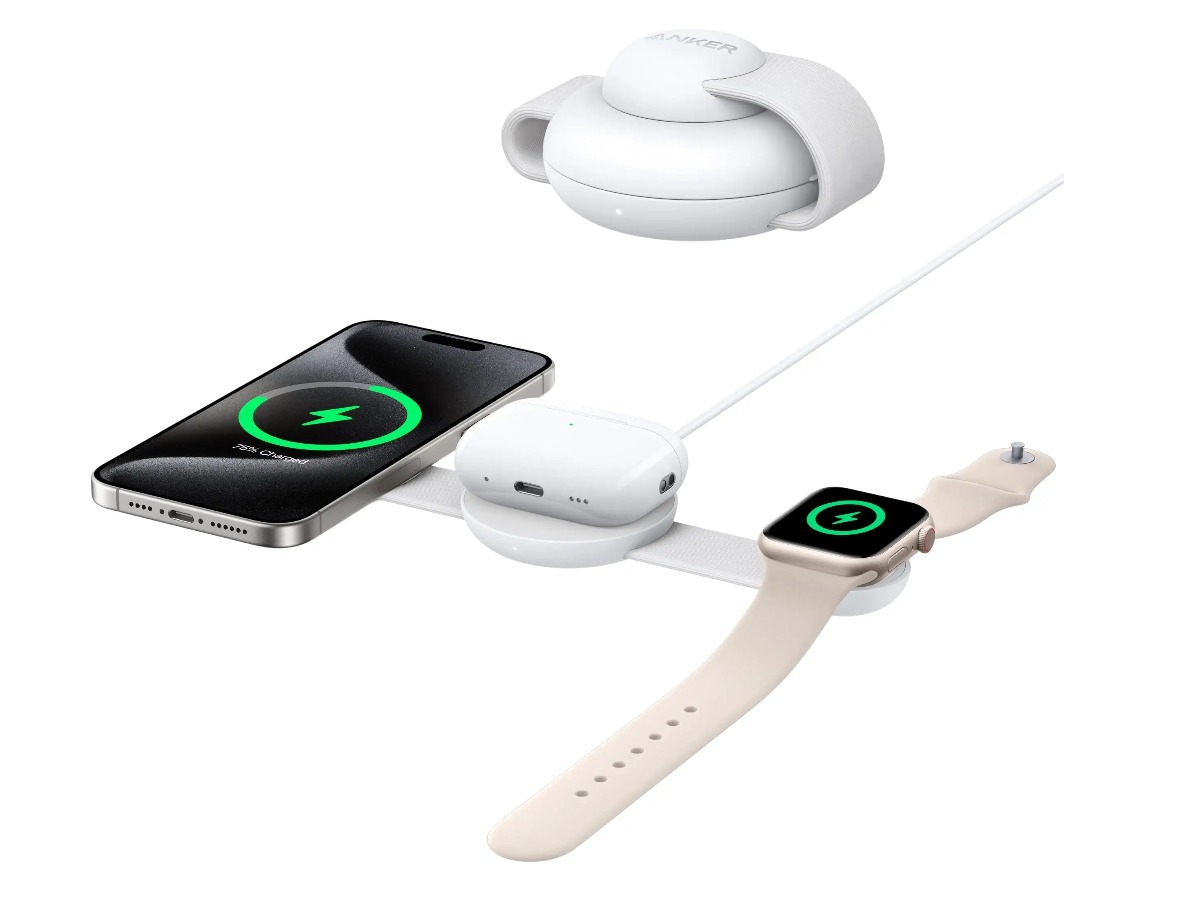 Anker MagGo 3-in-1 foldable wireless charging station travel tech gift