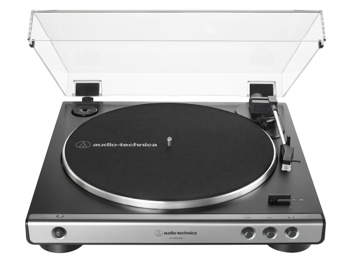 Audio-Technica AT-LP60XUSB turntable music gift for boyfriend