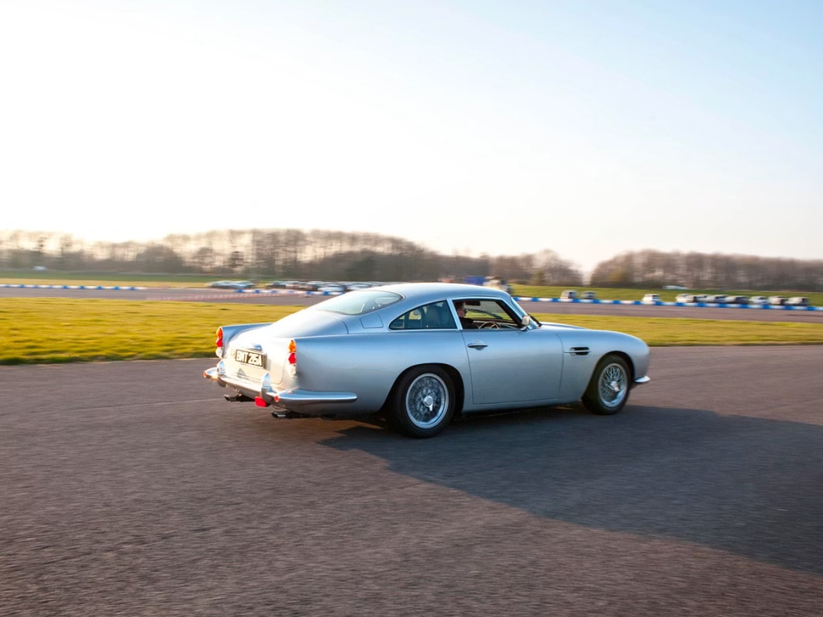 Drive the Aston Martin DB5 and V8 Vantage experience gift for husband